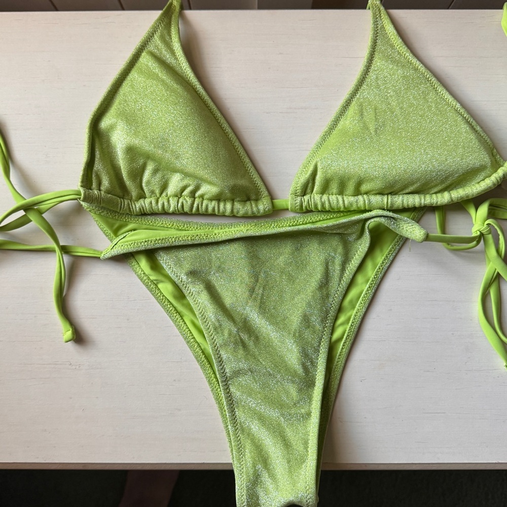 Zaful Green Triangle Bikini